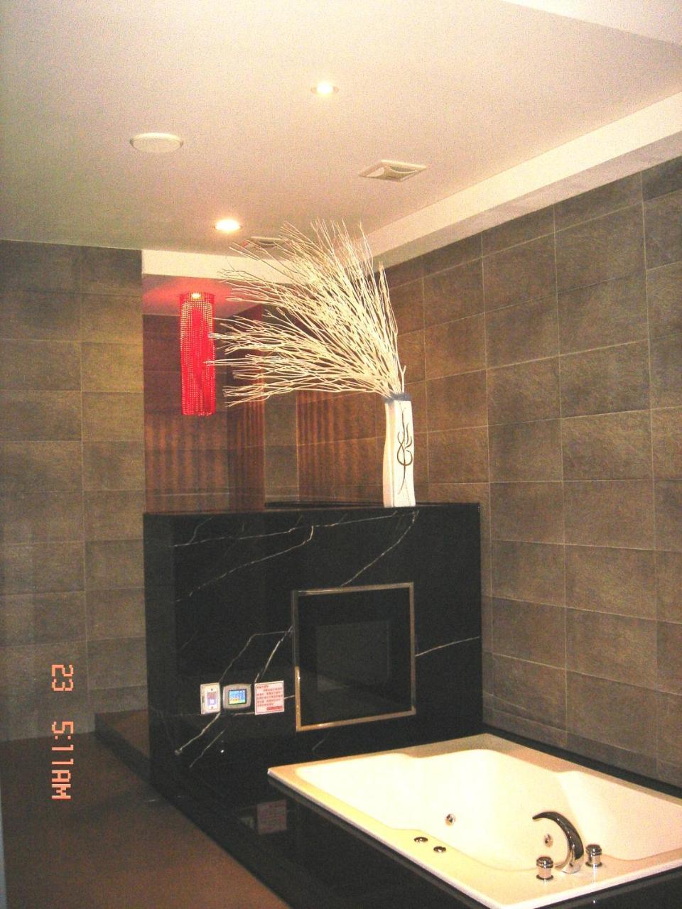 Hip Spa Motel ไถจง ภายนอก รูปภาพ