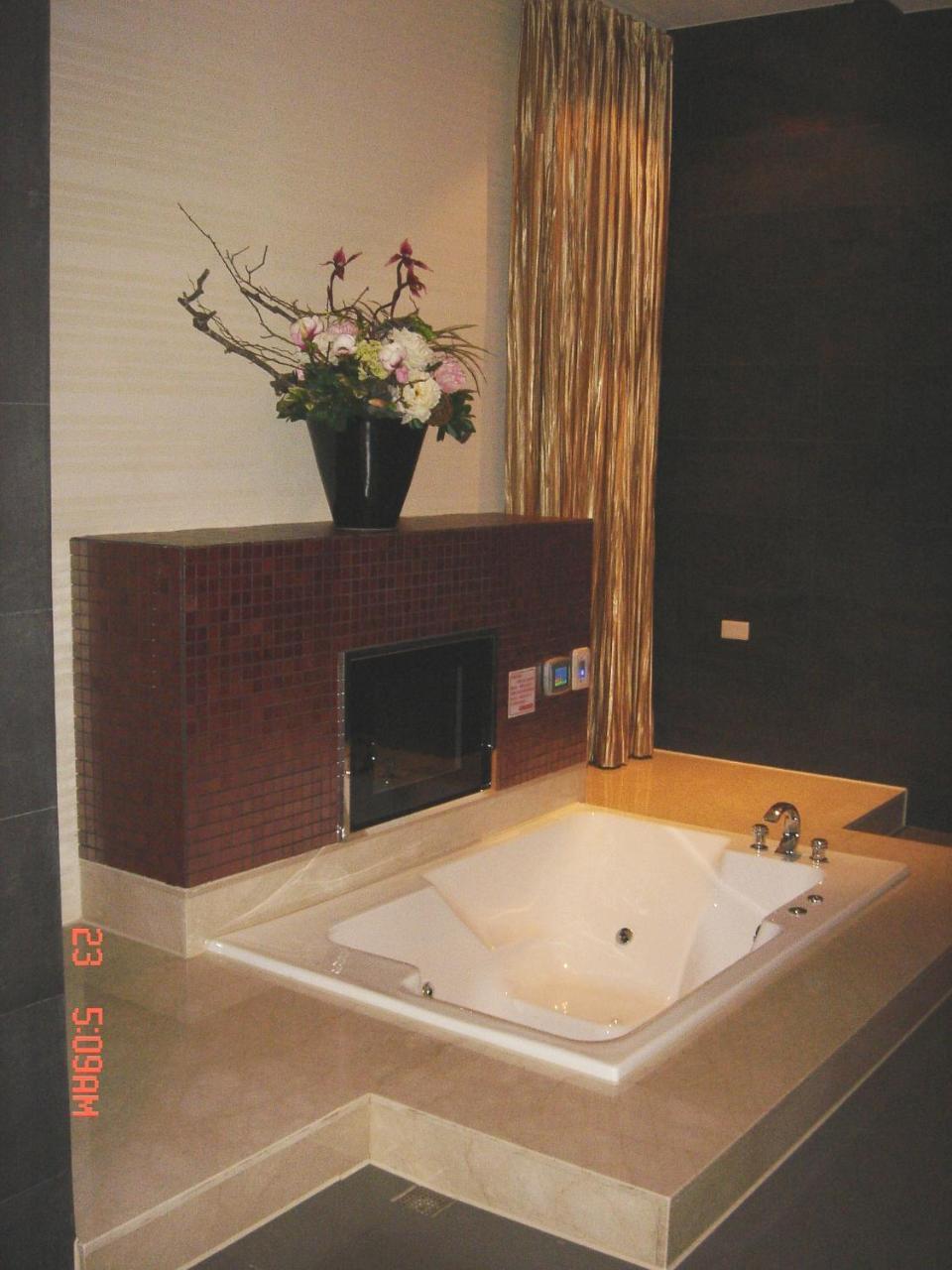 Hip Spa Motel ไถจง ภายนอก รูปภาพ