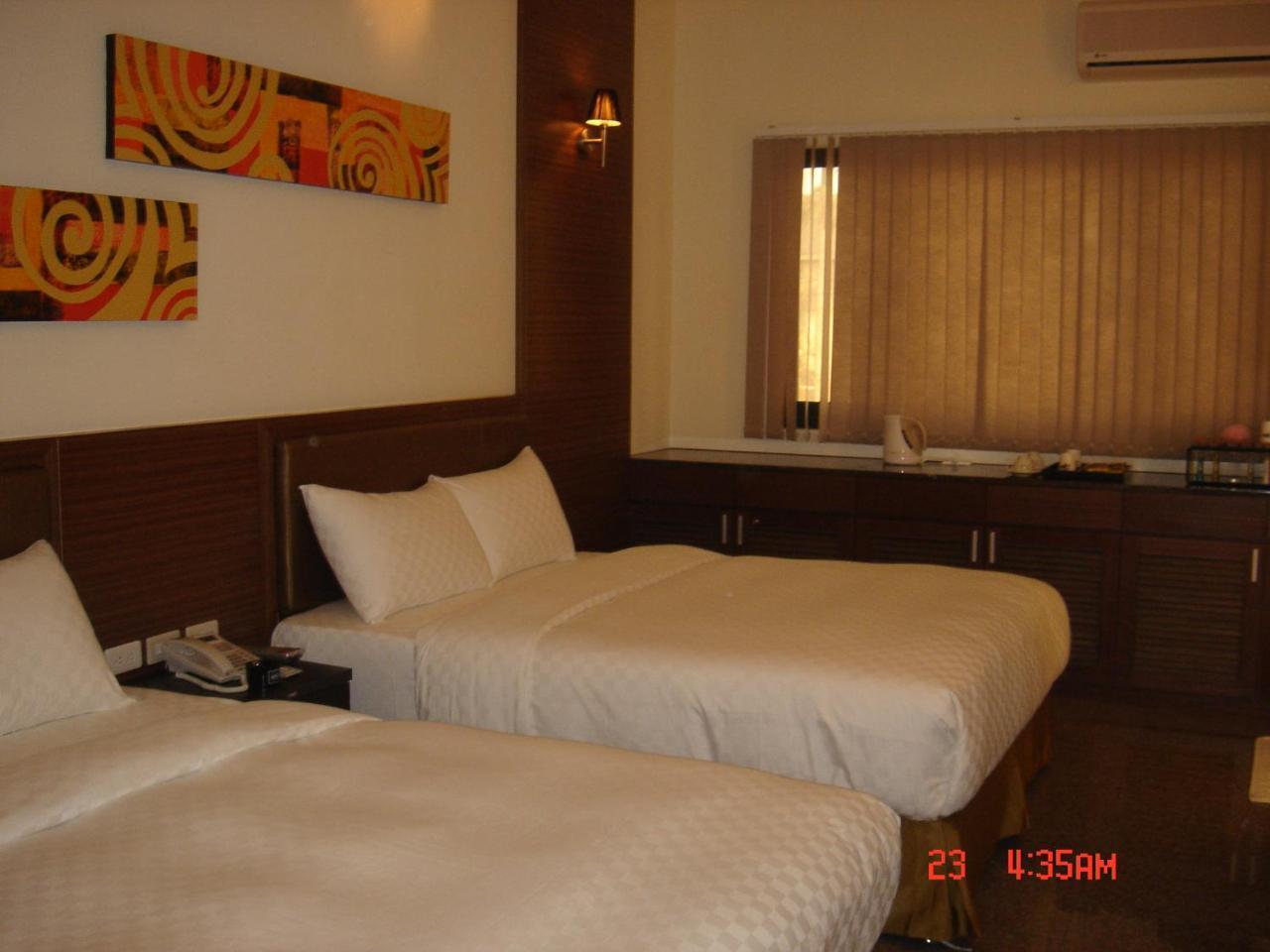 Hip Spa Motel ไถจง ภายนอก รูปภาพ